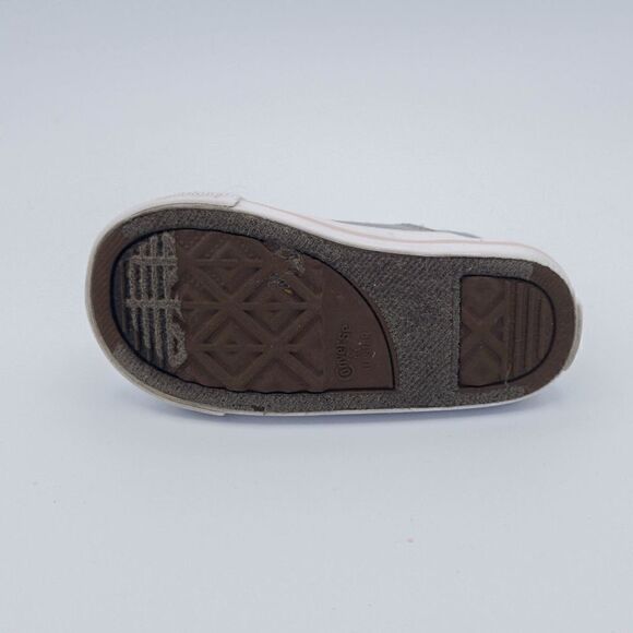 Infant Size 7 Converse All Stars - Picture 8 of 8